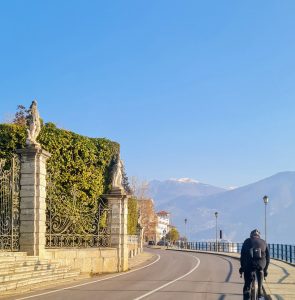 נכסים באגם קומו